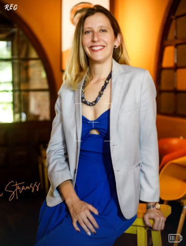 Pamela Strauss en el consultorio